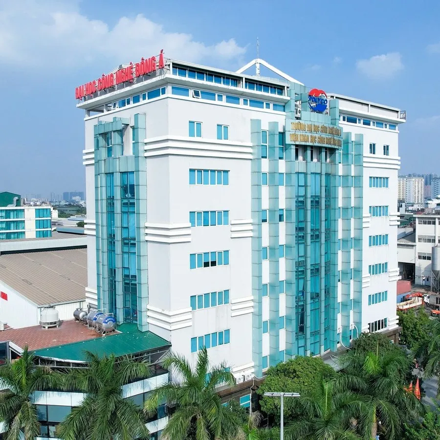 Đại học Công nghệ Đông Á & hệ thống trường học, khách sạn